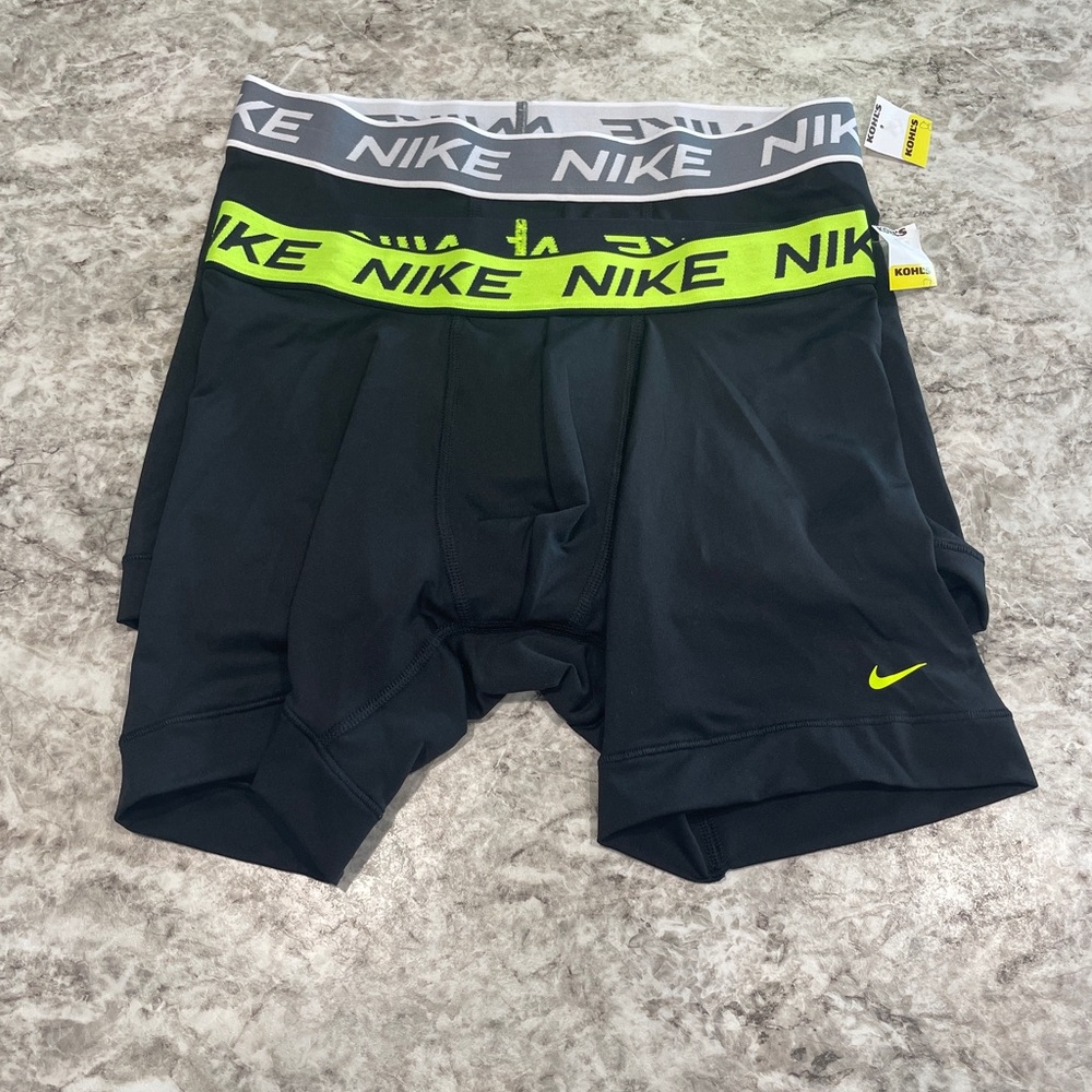 Men's Nike Men Underwear Size small New 2 pairs
